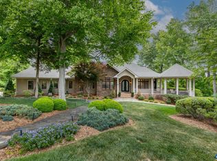 110 High Crest Ln, Wintergreen, VA 22958