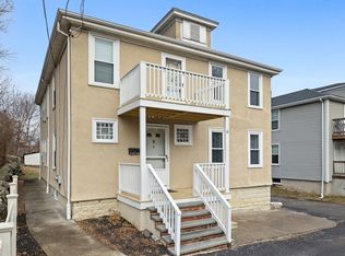 6 Victoria Ter, Dedham, MA 02026