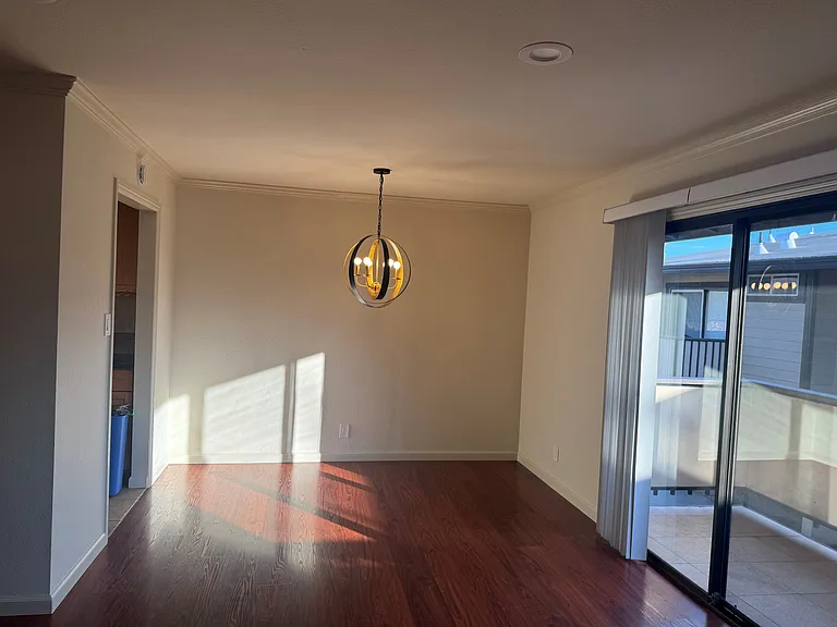 22 E 20th Ave #5 — Photo 2