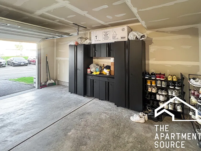 2360 Southwind Blvd #TOWNHOUSE — Photo 39