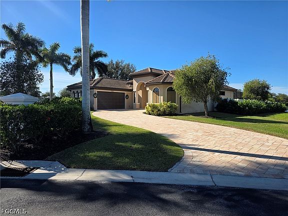 3rd image of 2406 Kismet Lakes Ln