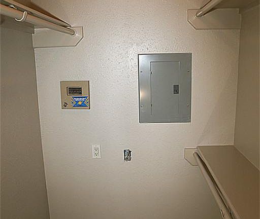 5th image of 1860 White Oak Dr APT 239
