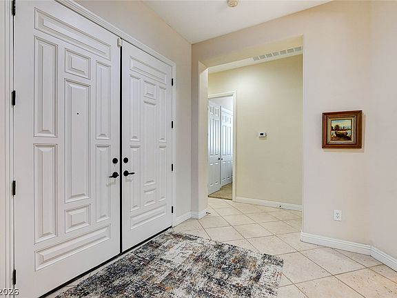 2nd image of 7521 Java Sparrow St