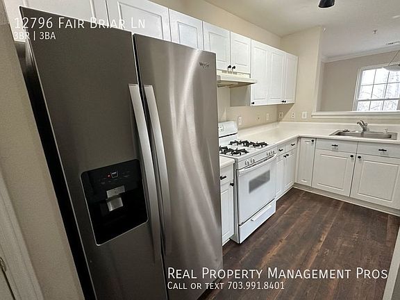 3rd image of 12796 Fair Briar Ln