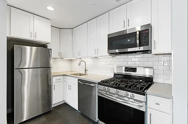 Rented by REAL New York | media 13