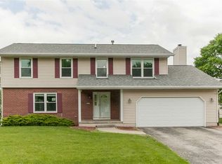 7540 Normandy Dr NE, Cedar Rapids, IA 52402