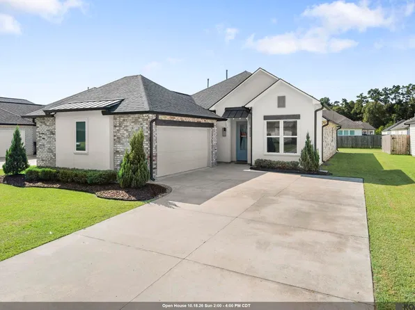 25240 Burlington Dr, Denham Springs, LA 70726