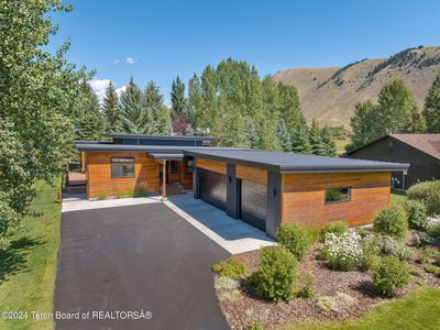 1555 W Percheron Dr, Jackson, WY, 83001