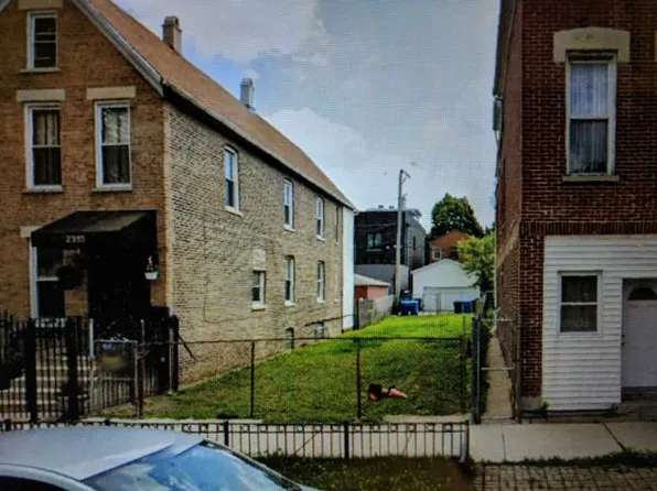 2319 W Charleston St, Chicago, IL 60647