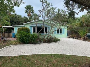 3516 E Maritana Dr, Saint Pete Beach, FL 33706