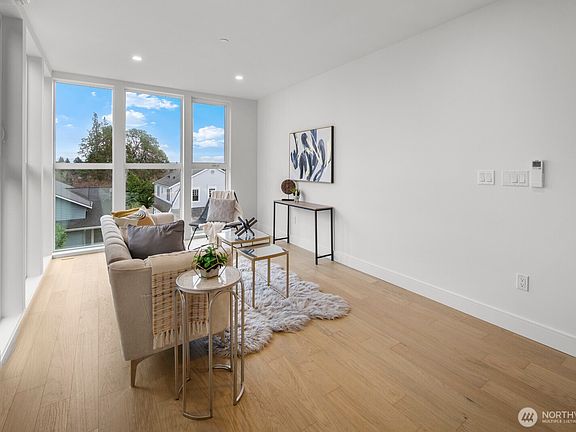 5th image of 6012 A 35th Avenue NE