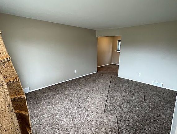 2nd image of 32629 Avondale St