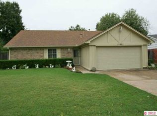 10822 E 16th St, Tulsa, OK 74128