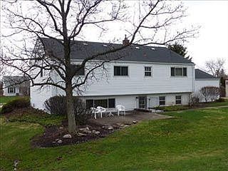 3rd image of 3696 Concord Dr