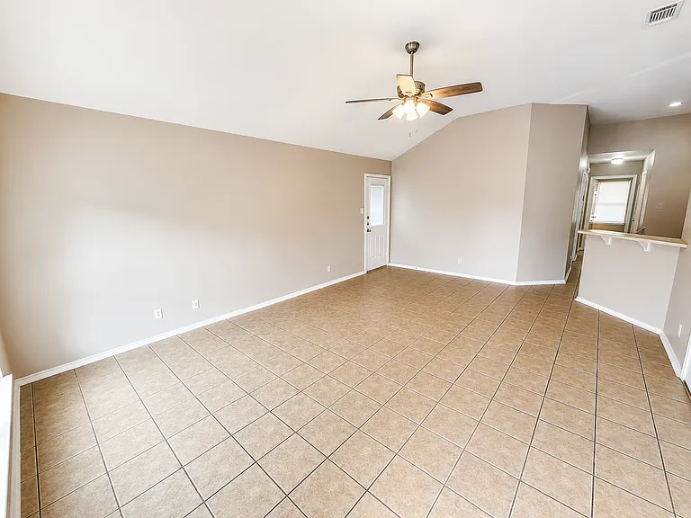 206 Dale Earnhardt Dr — Photo 3