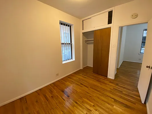 Rented by GreenVill Real Estate LLC | media 22