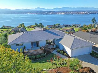 1901 Vista Rama Dr E, Pt Orchard, WA 98366