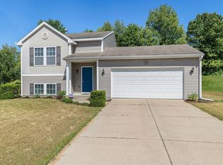 1479 Oshtemo Ridge Trl, Kalamazoo, MI 49009