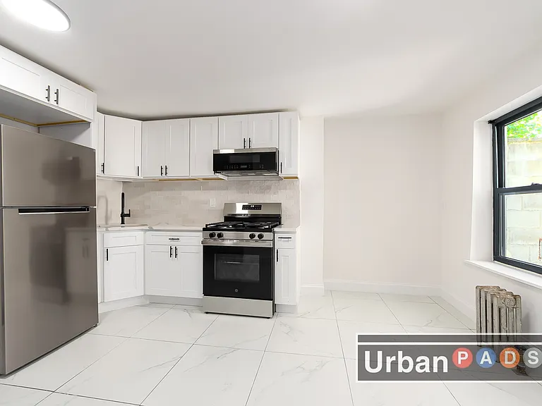 461 Pulaski St #1A — Photo 1