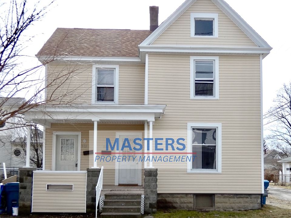 1st image of 905 Ninety Barker St #2