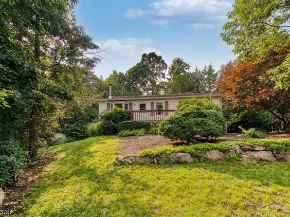 6 Ramsay Rd, West Milford Twp., NJ 07421