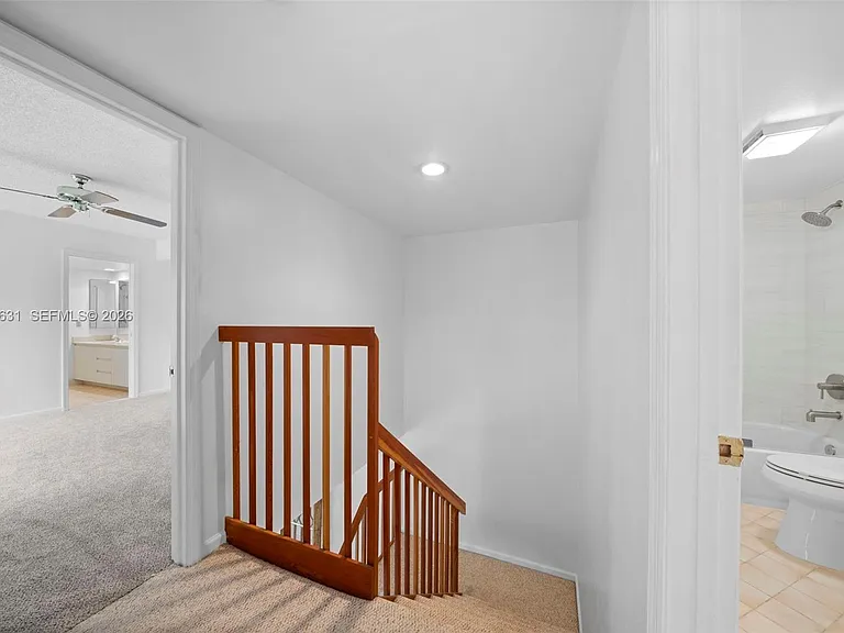 713 NW 99th Cir — Photo 14