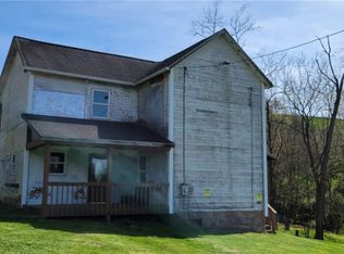 96 Willow Rd, Claysville, PA 15323