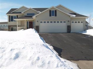 2297 Wyoming Ct, Sartell, MN 56377