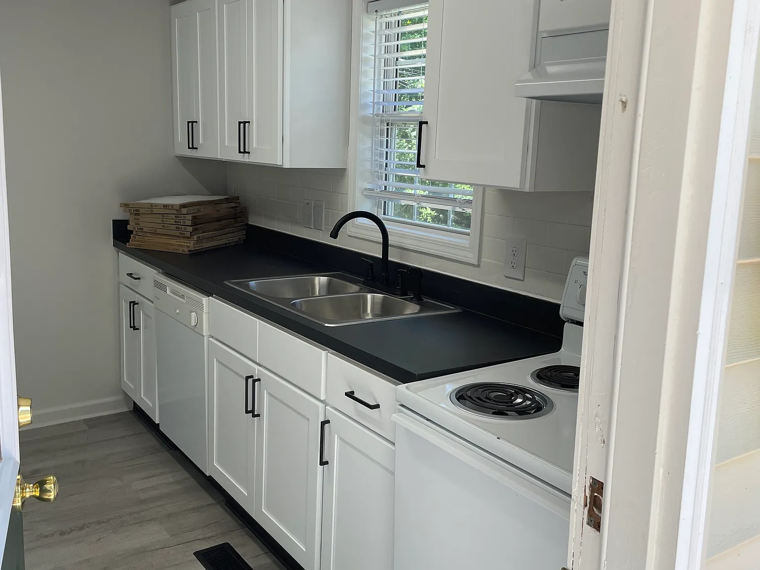 1 bed, $1,450 — Photo 4