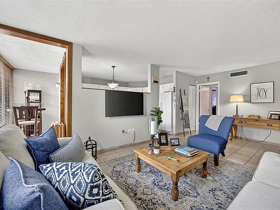 5th image of 6745 SW 132nd Ave APT 204