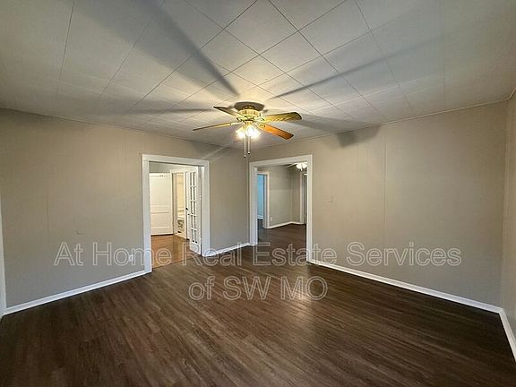 3rd image of 1169 S Kimbrough Ave