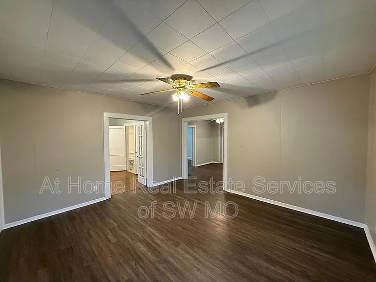 1169 S Kimbrough Ave — Photo 3