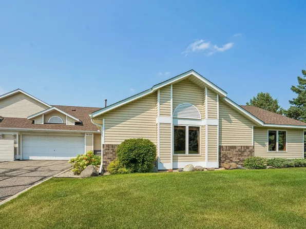 9126 Windsor Ln N, Brooklyn Park, MN 55443