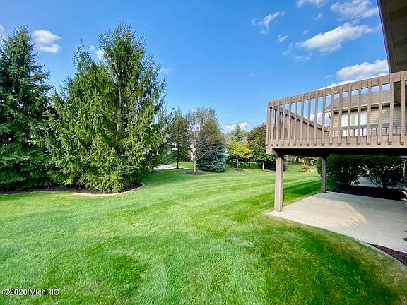 4th image of 8058 Misty View Dr SW