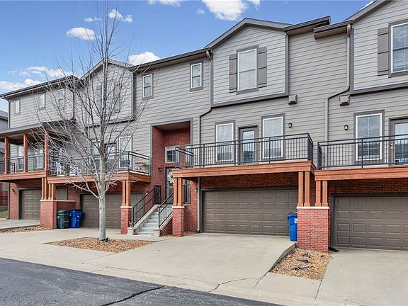 3rd image of 5245 Overland Dr #B24