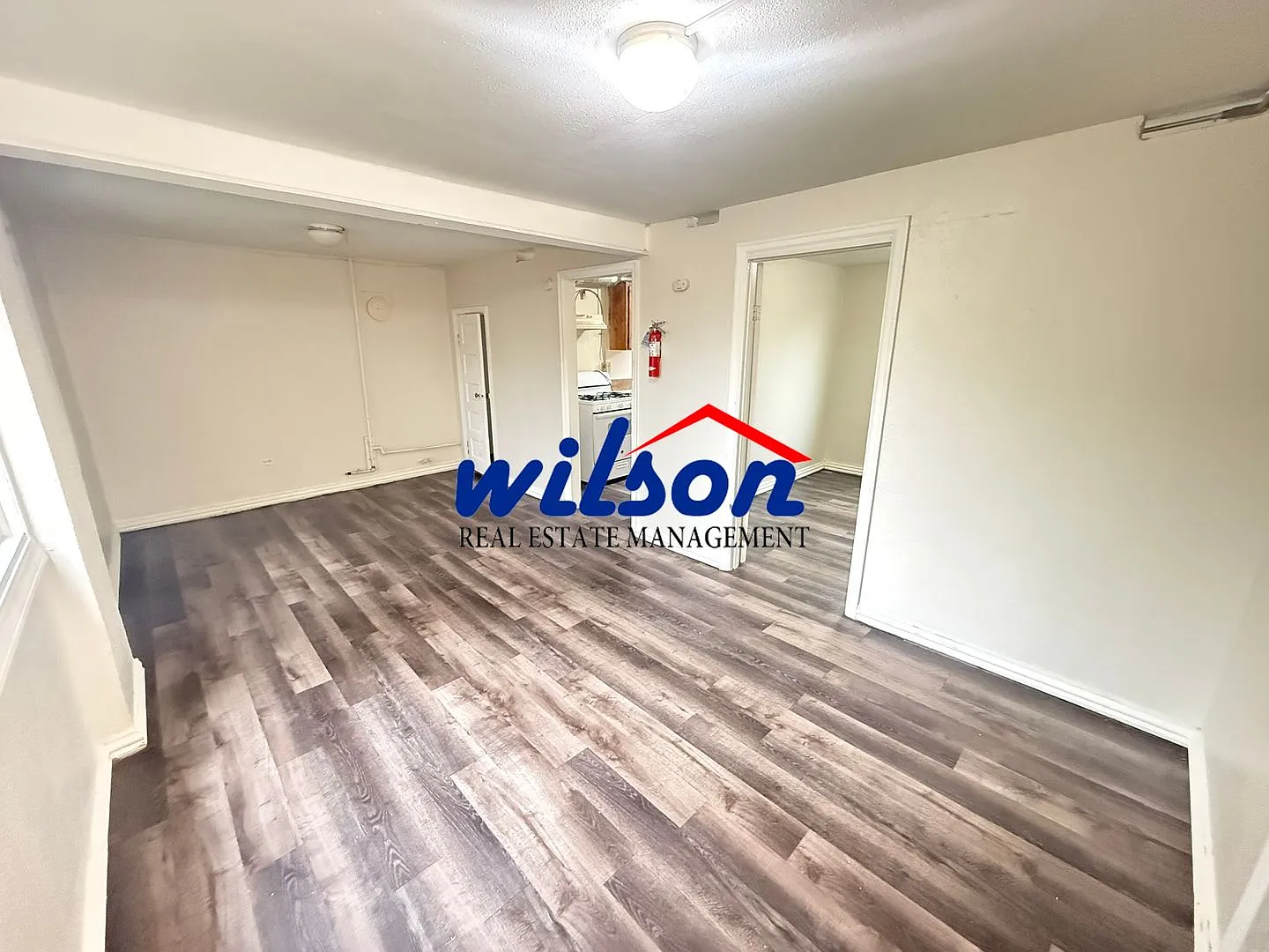 Poplar Mobile Court — Photo 2