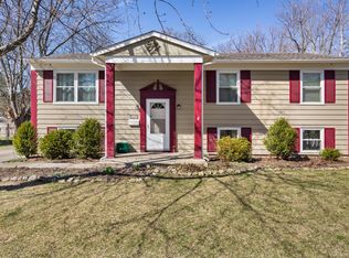1407 S Curtiss Dr, Urbana, IL
