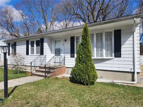 165 Ortoleva Dr, Providence, RI 02909