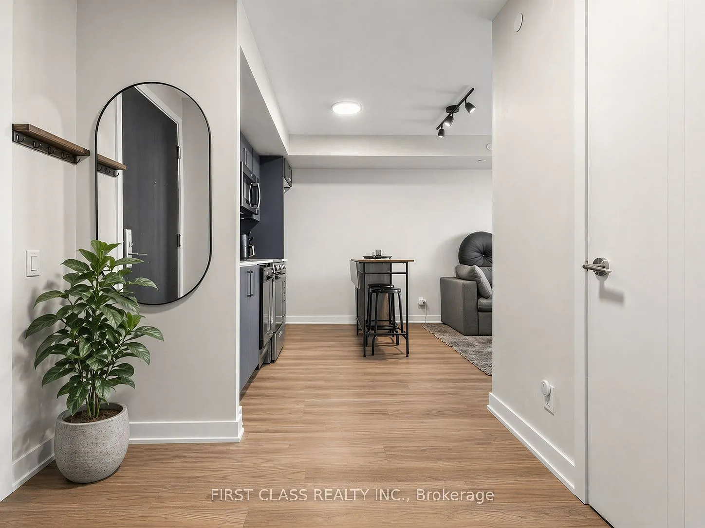 2 bed, $2,200 — Photo 2