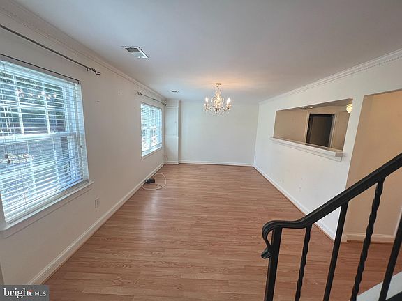 4th image of 8702 Walutes Cir #B