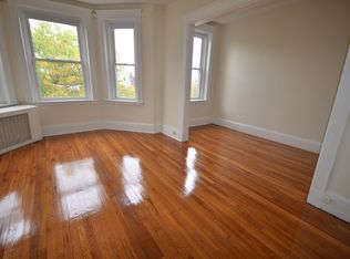 1332 Commonwealth Ave #35, Allston, MA 02134
