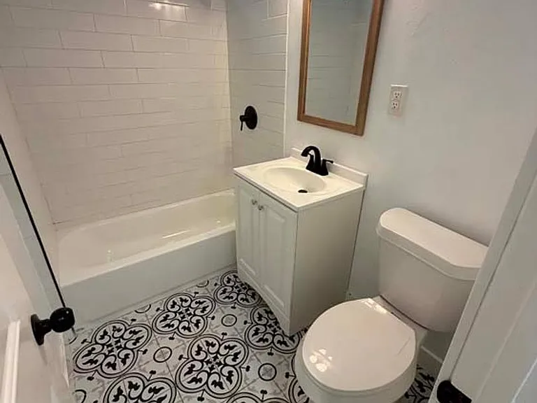 8818 Ramsgate Ave — Photo 14