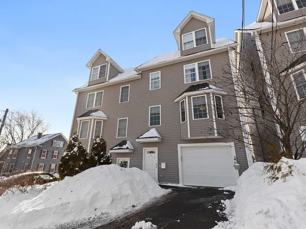 3 Grand Ave #2, Haverhill, MA 01830