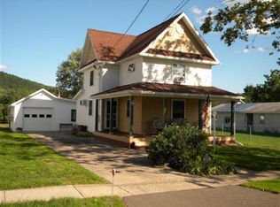 610 Dogwood Ave, Athens, PA 18810