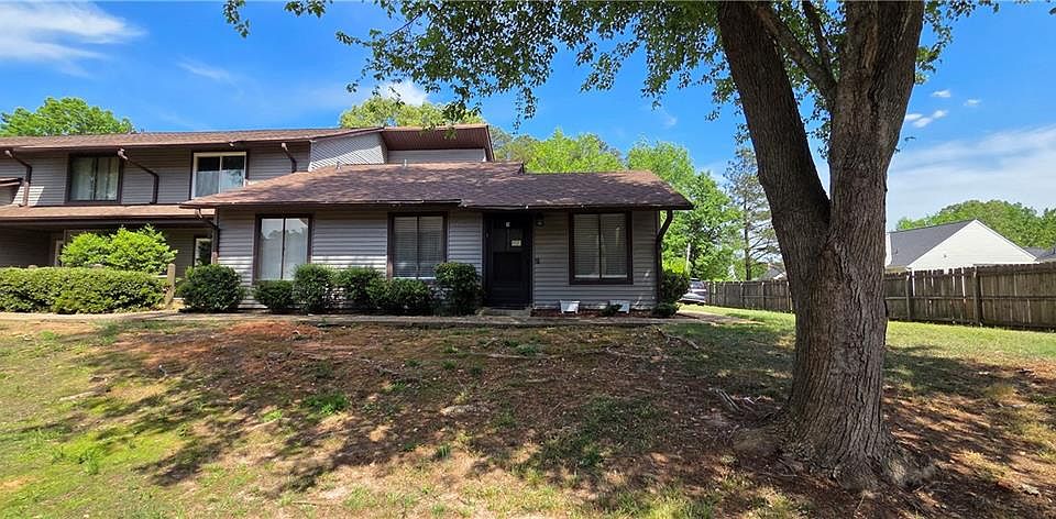 1st image of 2717 Flintlock Pl