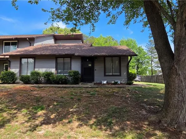 2717 Flintlock Pl, Austell, GA 30106