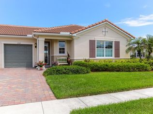 1054 Normandie Way, Vero Beach, FL 32960