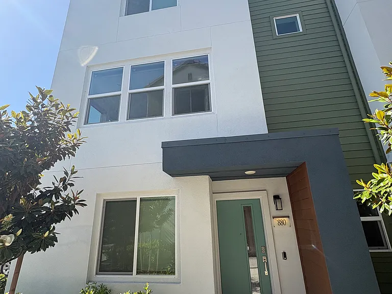 880 Tex Ct — Photo 14