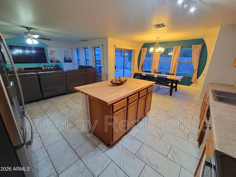10841 E Forge Cir — Photo 7