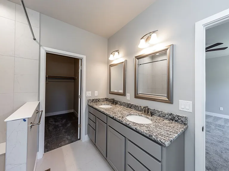 5365 Sky Top Ln — Photo 24